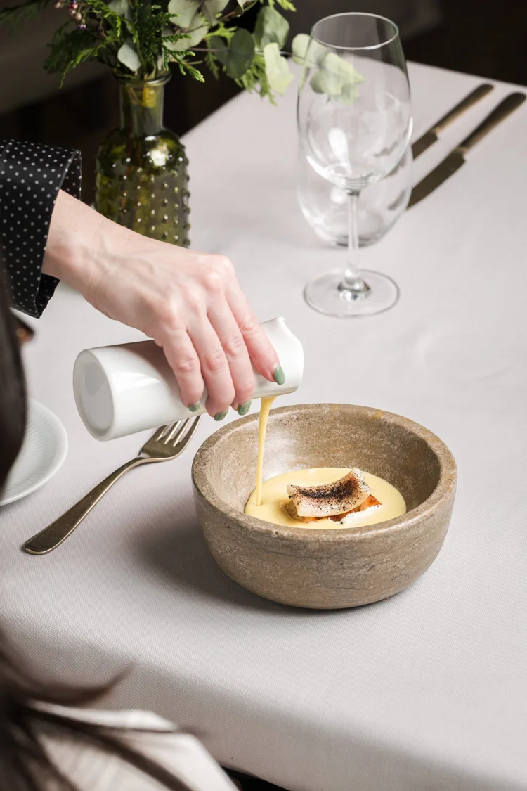 Servicio de sopa cremosa